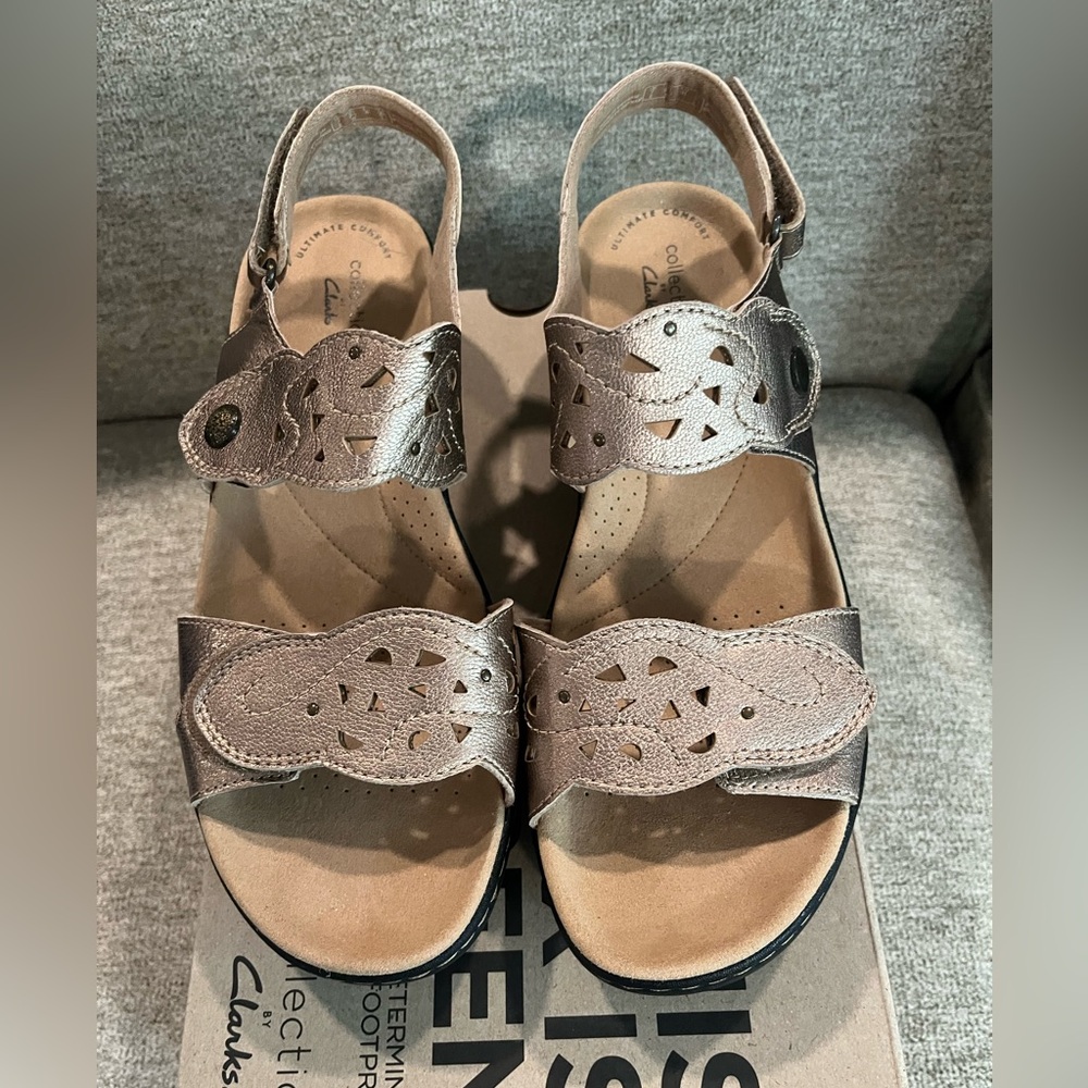 Clark's Merliah Dove Metallic Sandals
